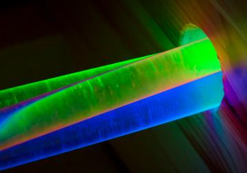 A todo gas hacia 2030: regulando el panorama tecnológico del futuro