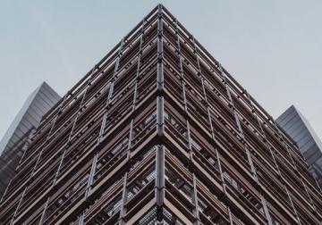 https://sandbox.harvard-deusto.com/sites/default/files/styles/article_normal/public/2022-09/sensible-servicio-cliente.jpg?itok=ZigOj9TD&x=1759965044